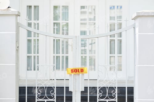 Preview: Sold house