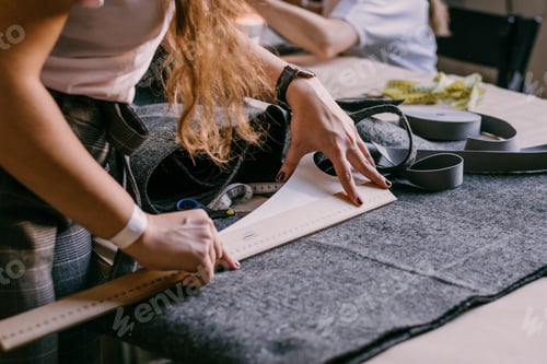 Preview: Measuring fabric, sewing, DIY fashion.