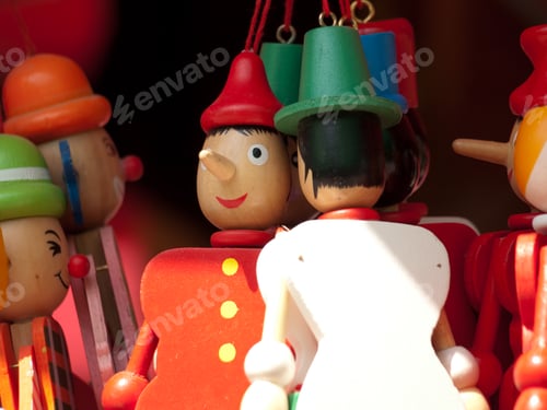 Preview: Toys