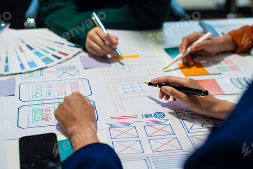 Preview: Creative digital development agency.