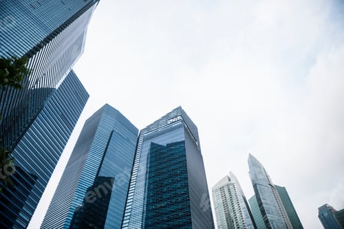 Preview: Tall and shiny buildings in the city