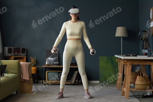 Preview: Exploring Virtual Reality Game in Modern Living Room