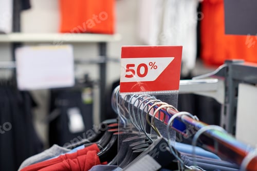 Preview: Sale at shopping mall, Christmas promotions