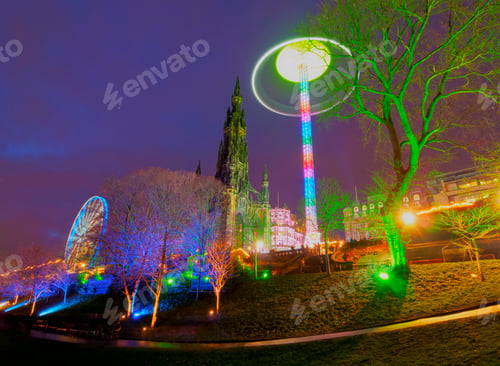 Preview: Christmas Market in Edinburgh