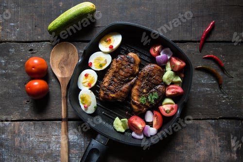 Preview: Steak meat and vegetables