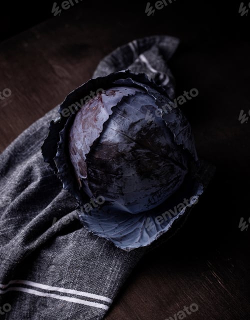 Preview: Blue or red purple cabbage
