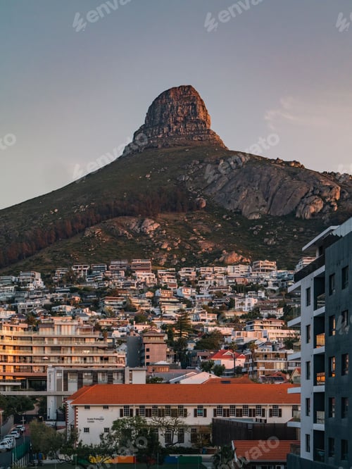 Preview: Lion's Head and Cape Town at Sunset