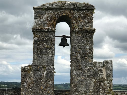 Preview: Bell hanging at Blarney Castle, Ireland