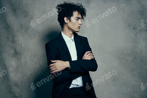 Preview: business man in suit fashion self confidence studio