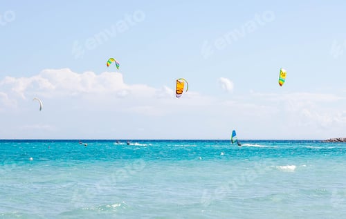 Preview: Kitesurfers at high speed around the beach Cinta, Sardinia