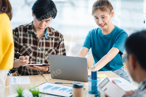 Preview: Business project teams work together in a meeting room at the office. blur background