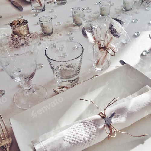 Preview: Elegant Table Setting for a Festive Celebration