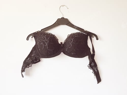 Preview: Bra
