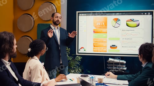 Preview: Office manager exploring opportunities for new business partnerships