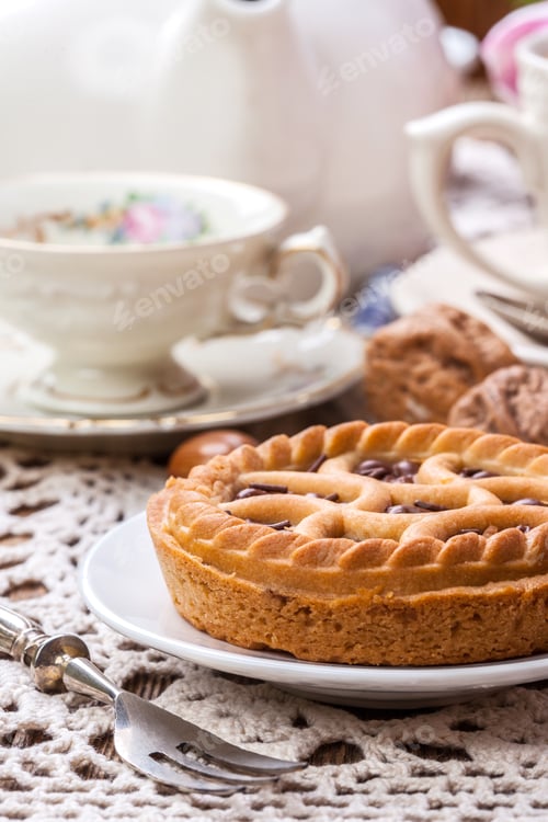 Preview: Tasty chocolate walnut tart.