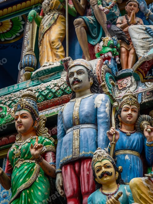 Preview: The Sri Mariamman Hindu Temple in Chinatown, Singapore