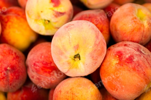 Preview: Peaches