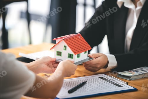 Preview: Real estate investment ideas and contracts