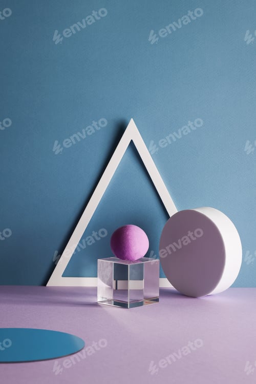 Preview: dimensional compositions of geometric shapes concept. transparent cube with circles