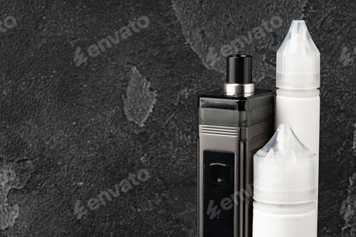 Preview: Electronic cigarette with re-fill liquid bottles on gray background