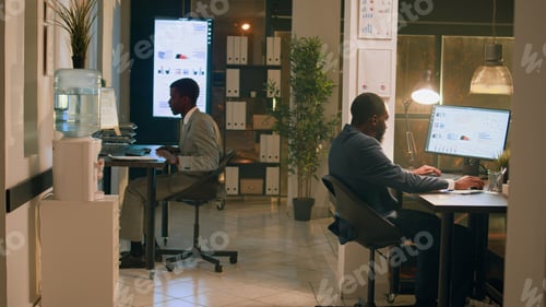 Preview: Employees having fun at work