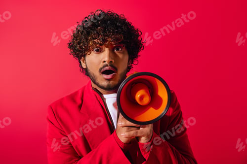 Preview: Vibrant Megaphone Announcement
