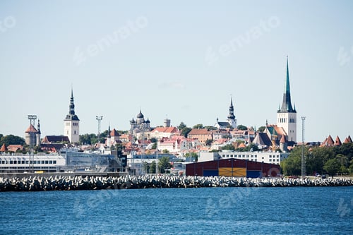 Preview: Tallin townscape
