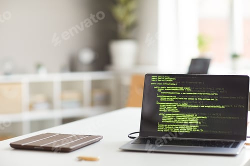 Preview: Laptop with software