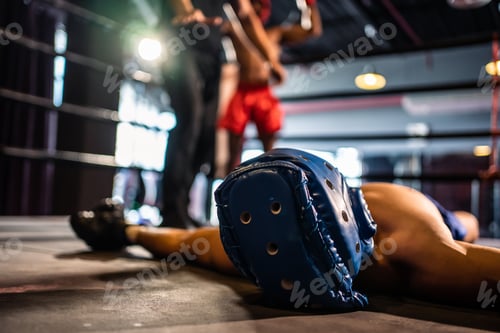 Preview: Caucasian professional sport young man loser exercise in fitness club.