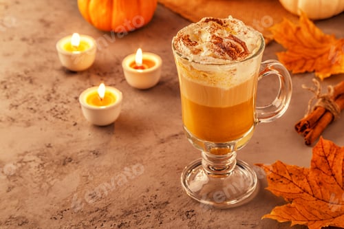 Preview: Pumpkin spice latte with whipped cream