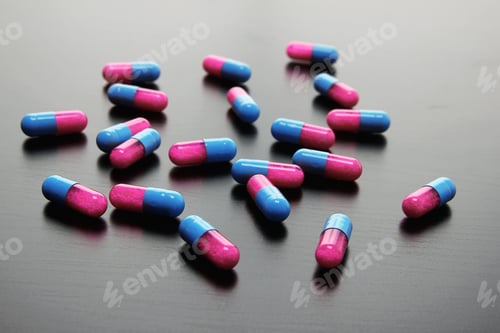 Preview: Red Blue Capsules