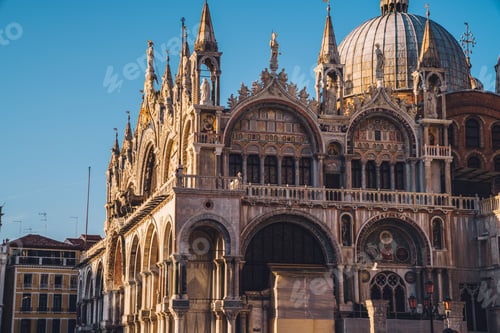 Preview: Selective focus on famous architecture building - basilica located on Piazza San Marco in Venice