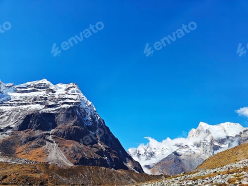 Preview: Beautiful mountain landscape in Himalaya