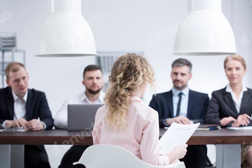 Preview: Woman during job interview