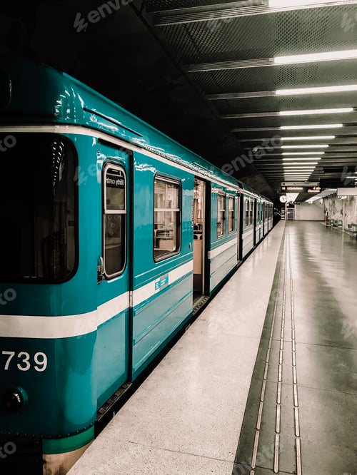 Preview: Underground train