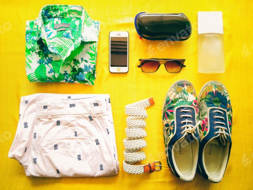 Preview: Flat lay of summer wear