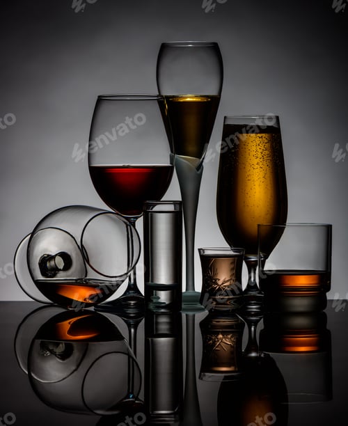 Preview: Silhouettes of Glasses