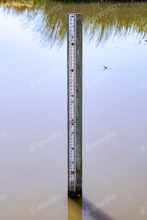 Preview: Flood level depth marker post, California