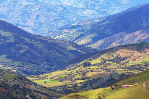 Preview: Green hills in Colombia