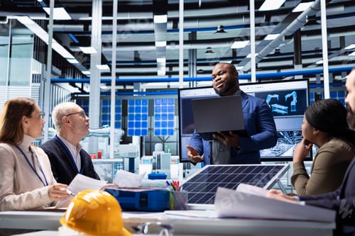 Preview: Investor presents sustainable manufacturing strategies to factory executives