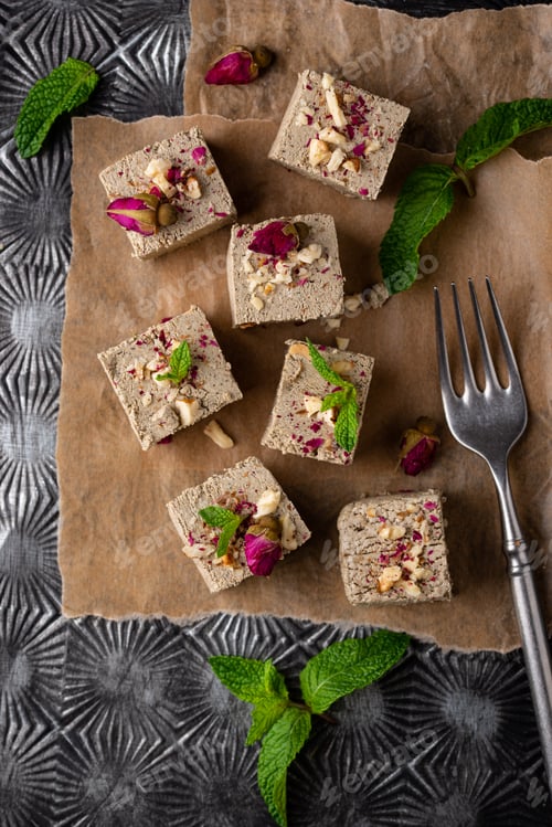 Preview: Halva with rose petal and nuts.