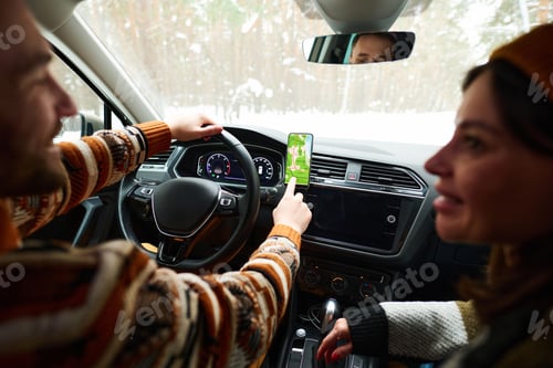 Preview: Using Map On Smartphone While Driving Car