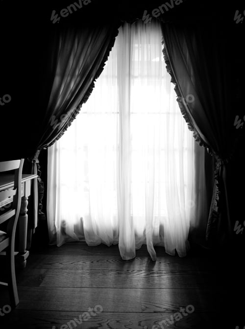 Preview: Dark room