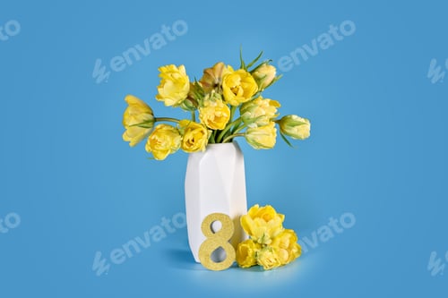 Preview: Sunlit Yellow Tulips in Vase