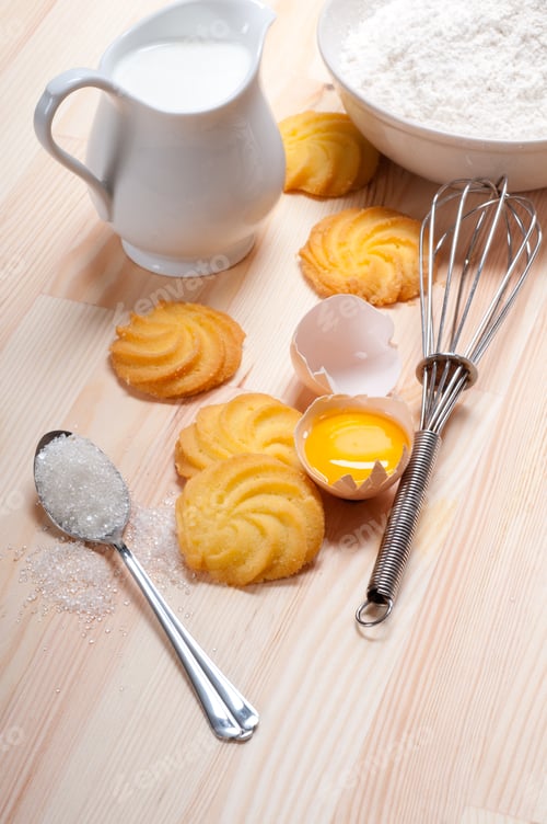 Preview: making baking cookies