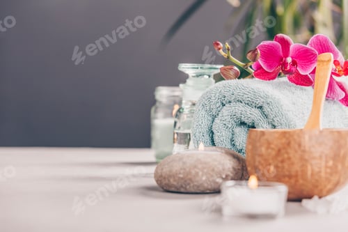 Preview: Spa Concept on concrete background - space for text