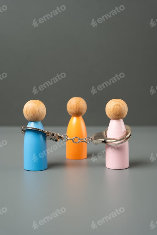 Preview: Resolve conflict between spouses. Difficult relationships