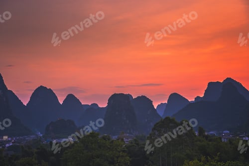 Preview: Yangshuo landscape panorama at dusk