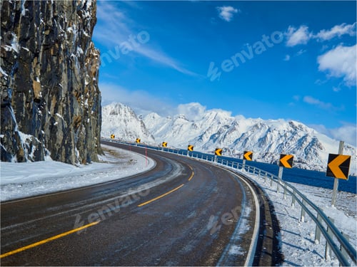 Preview: Road in Norway in winter