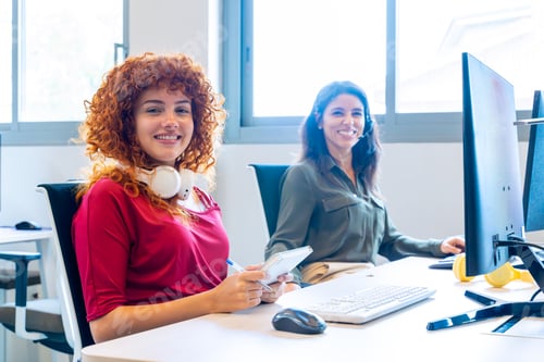 Preview: Cheerful Colleagues Enjoying Productive Day at Work